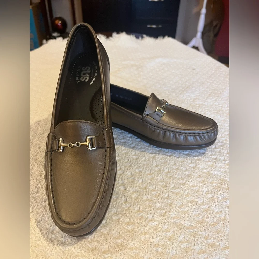 SAS Tripad Metro slip-on loafers /moccasins. Brown pearl, arch support. NWOT. 8